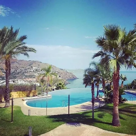 Casa Lola